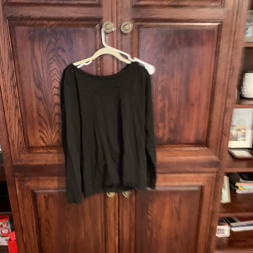Lululemon Swiftly Tech Black Long-sleeve Shirt
